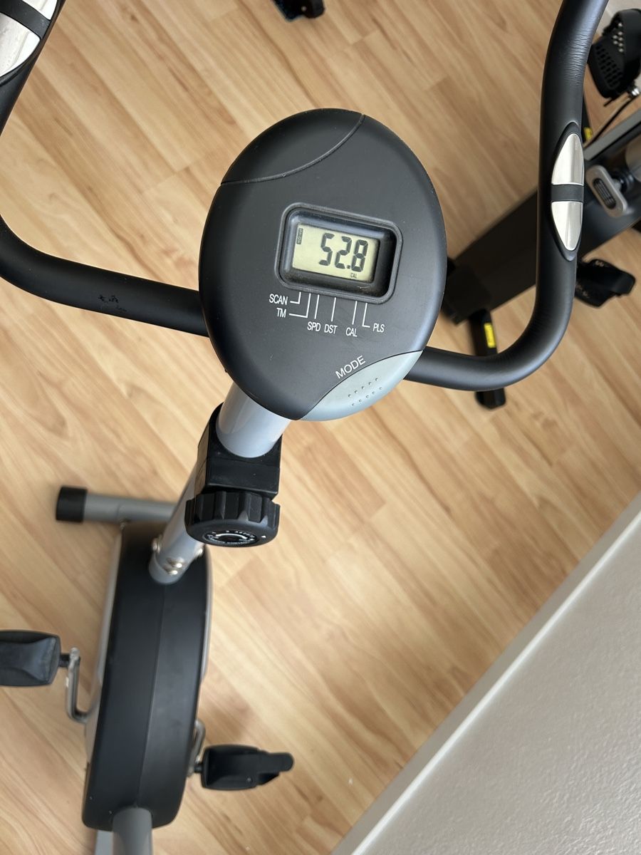 Vélos d'appartement: Fahrrad Ergometer – D'occasion à Gunzgen par Marc.Zimmerli 3