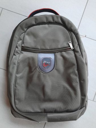 neuwertiger Laptop Rucksack / Swiss Travel Product