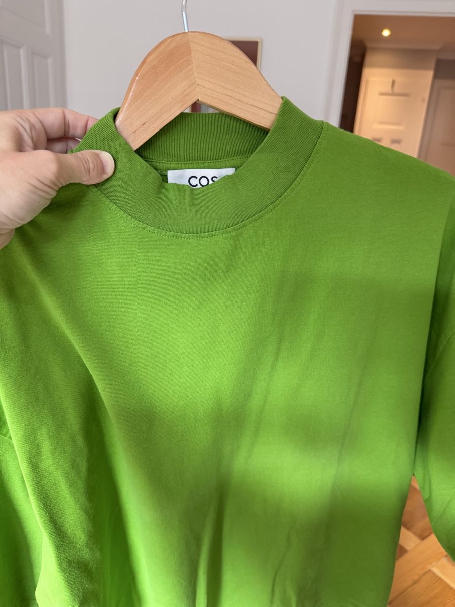 Cos T-shirt: Oversize Cos green tshirt size XS – Nuovo (secondo la descrizione) da Genève venduto da jud_xrl8