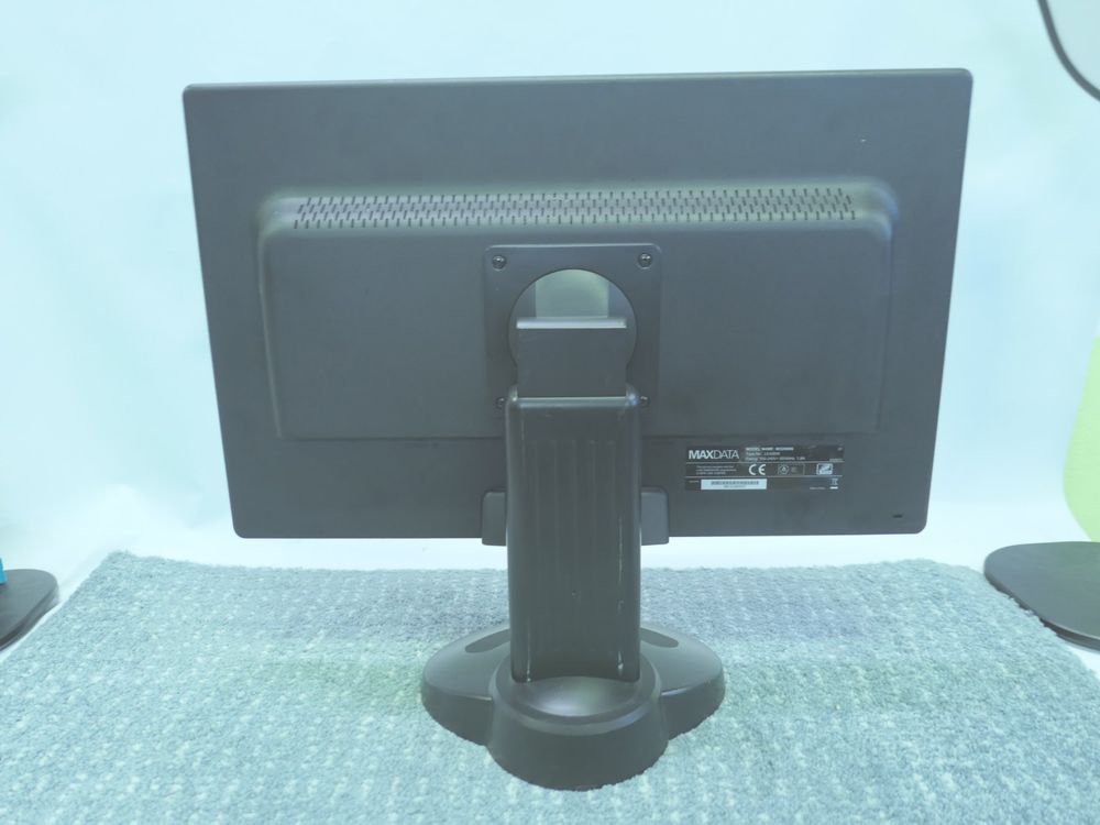 MAXDATA LCD-Monitor 60320006 LE42BW (Gebraucht) in Münchenstein für CHF ...