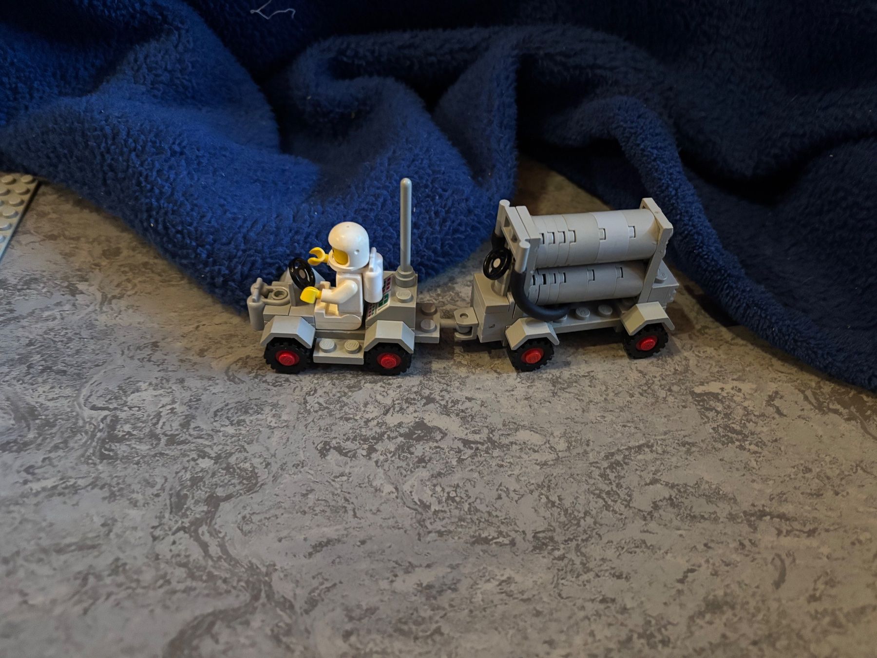 Lego Giocattoli: Lego Alpha -1Rocket Base 483 – Usato da Mamishaus venduto da Legofan78 3