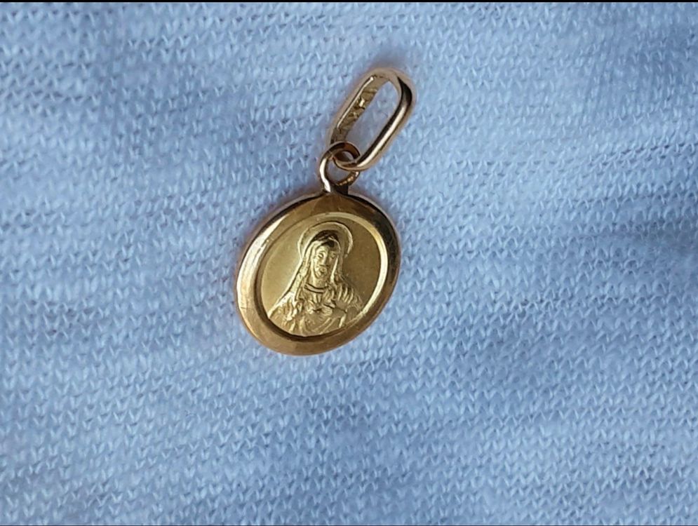 18K Gold Skapulier-Medaille – 24 Mm Durchmesser, Jungfrau Carmen Mit Herz Jesu, Inkl. Etui