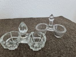 2 antike Salièren, aus weissem Glas