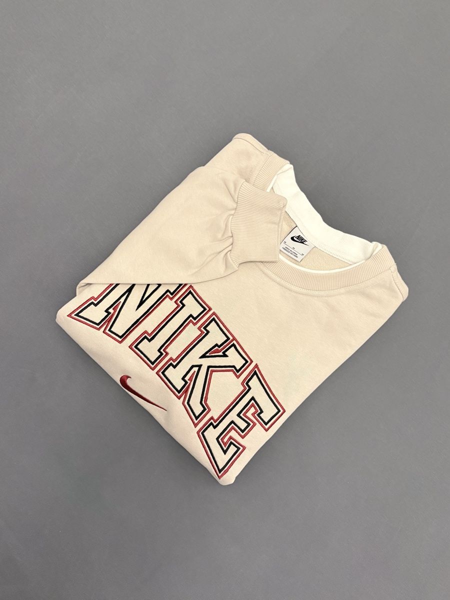 Nike Maglioni & Felpe: Nike Vintage Beige Pullover Gr.M – Usato da Zürich venduto da steal-deals 1