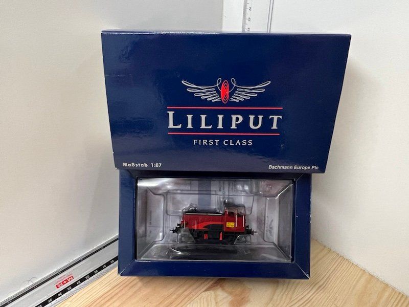 Buy Liliput L132461 H0 Diesel locomotive 2060 067-2 orange of ÖBB