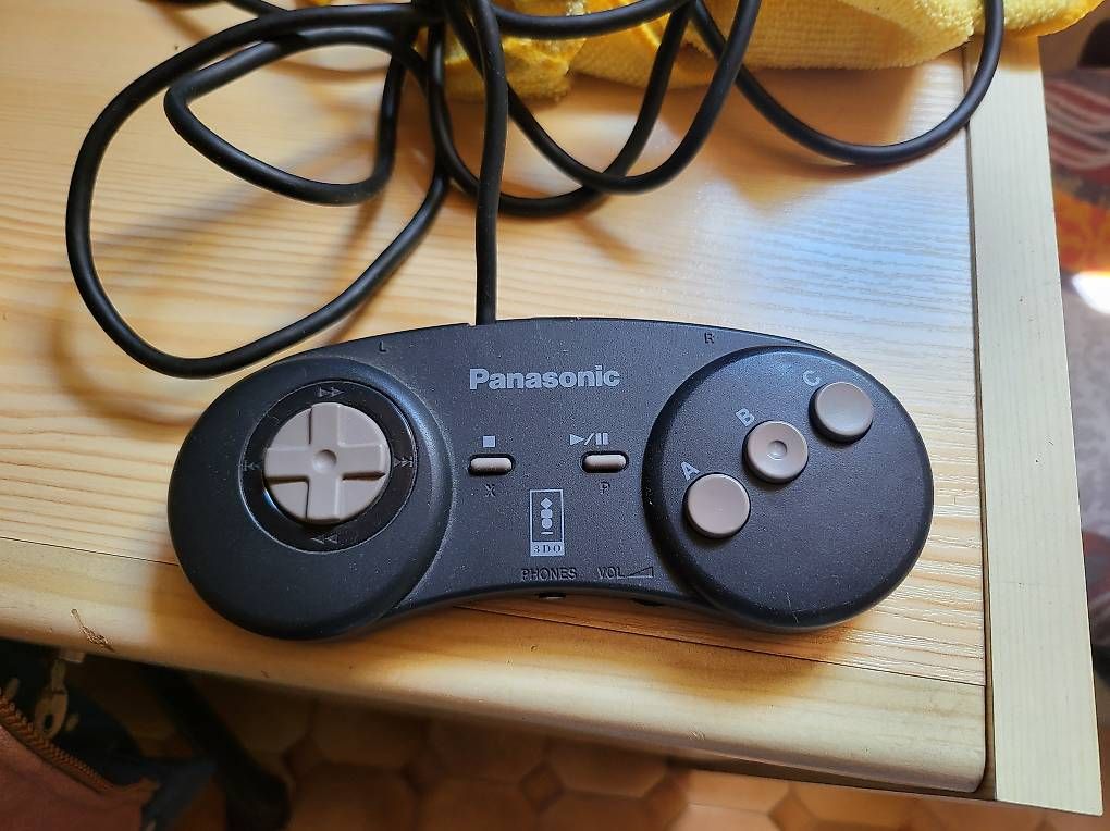 Controller: Manette 3do – Usato da Genève venduto da Bun1201 1