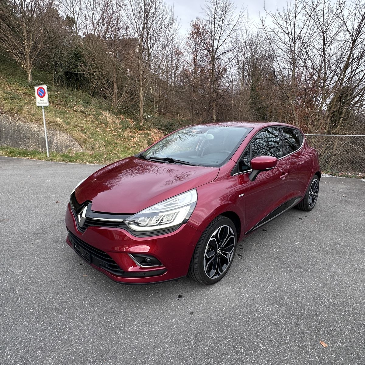 Renault Autos: Renault Clio 1.2 120 EDC Automat – Gebraucht aus Balgach von M369