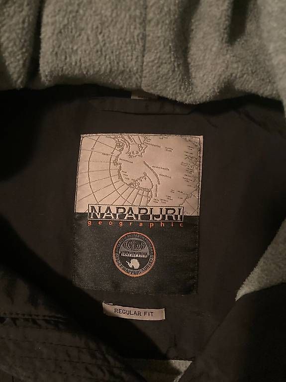 Napapijri Giacche: NAPAPIRI Jacke "Rainforest" – Usato da Zürich venduto da Annico1 1