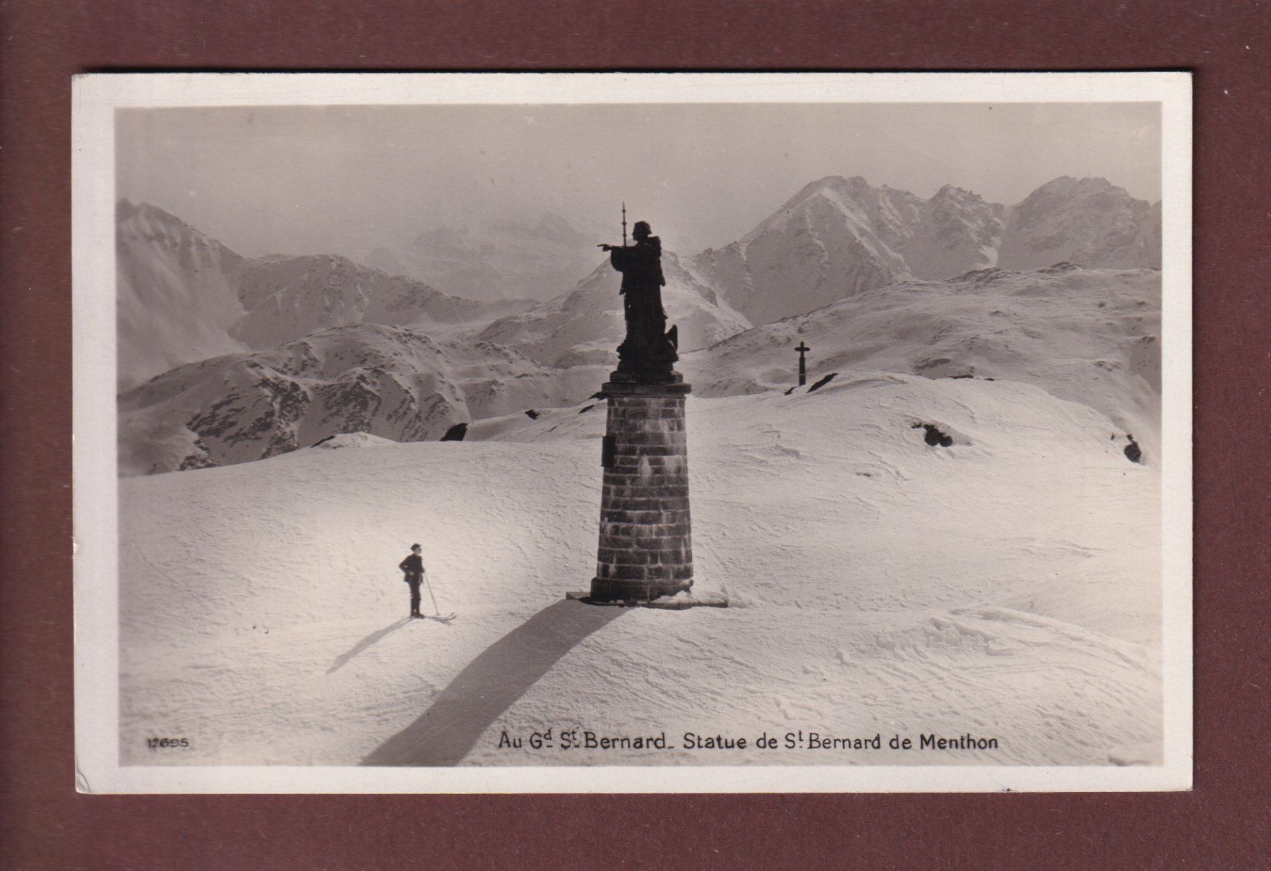 Cartoline postali: GRAND-SAINT-BERNARD - Statue - 1932 – Usato da Pully venduto da nicecards