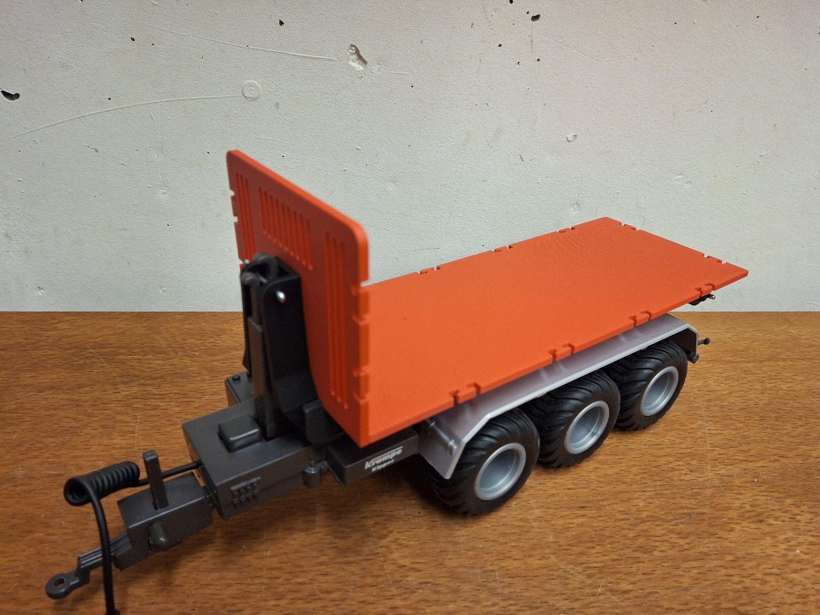 Siku RC Kits de montage: Wechselladebrücke zu Siku Control Hackenlift – Neuf (Voir description) à Niederbipp par Tnidi 2