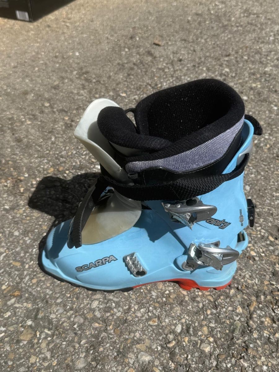 Rossignol Sci: Ski de randonnée et chaussures – Usato da Le Locle venduto da Tibou60