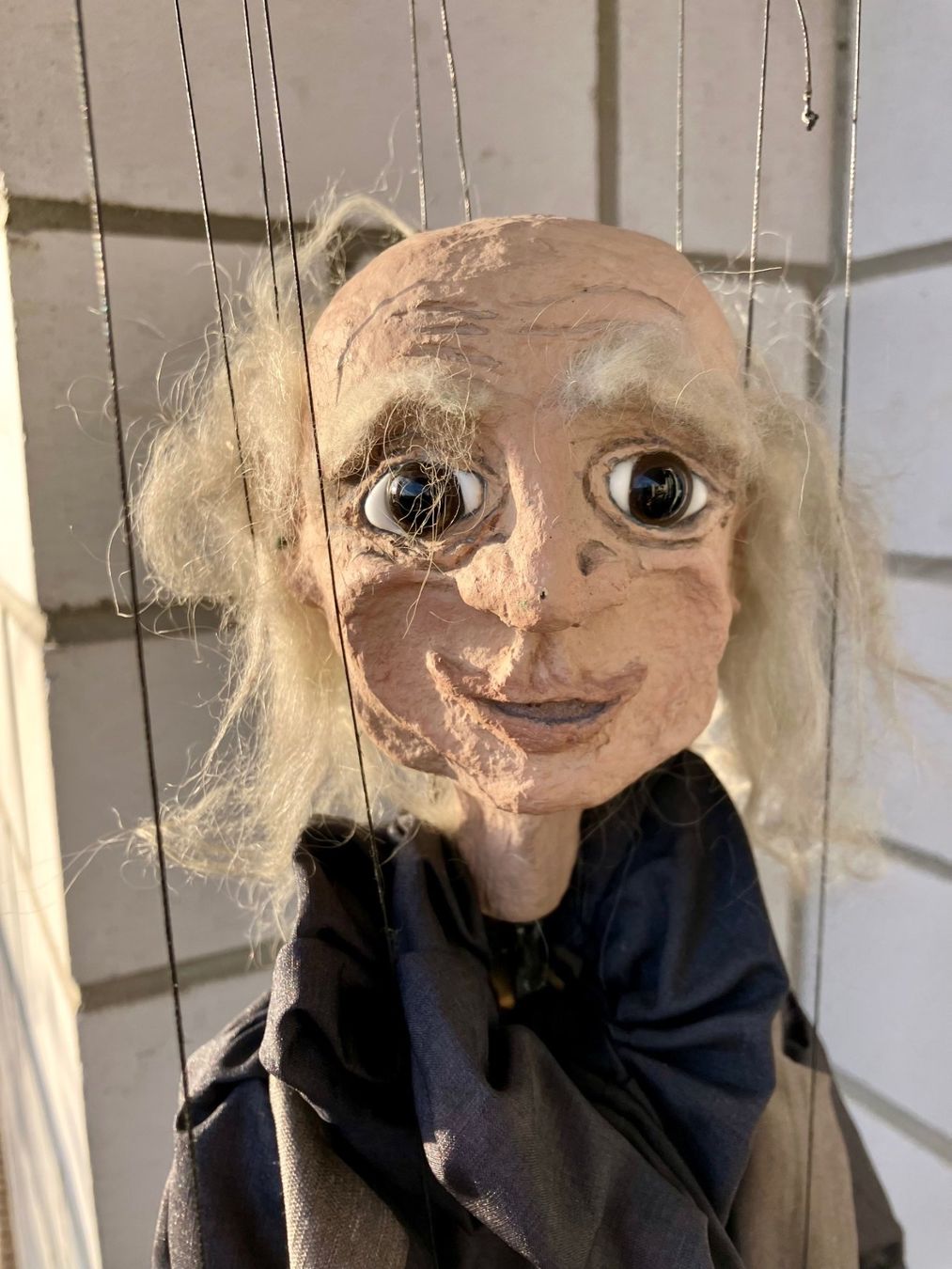 Statuette: Marionette – Usato da Winterthur venduto da Barunggeli