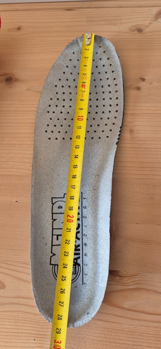 Meindl Scarpe da uomo: Meindl Vegas GTX - Wander-/Trekkingschuhe – Usato da Bonaduz venduto da Suomi.ss.77 5