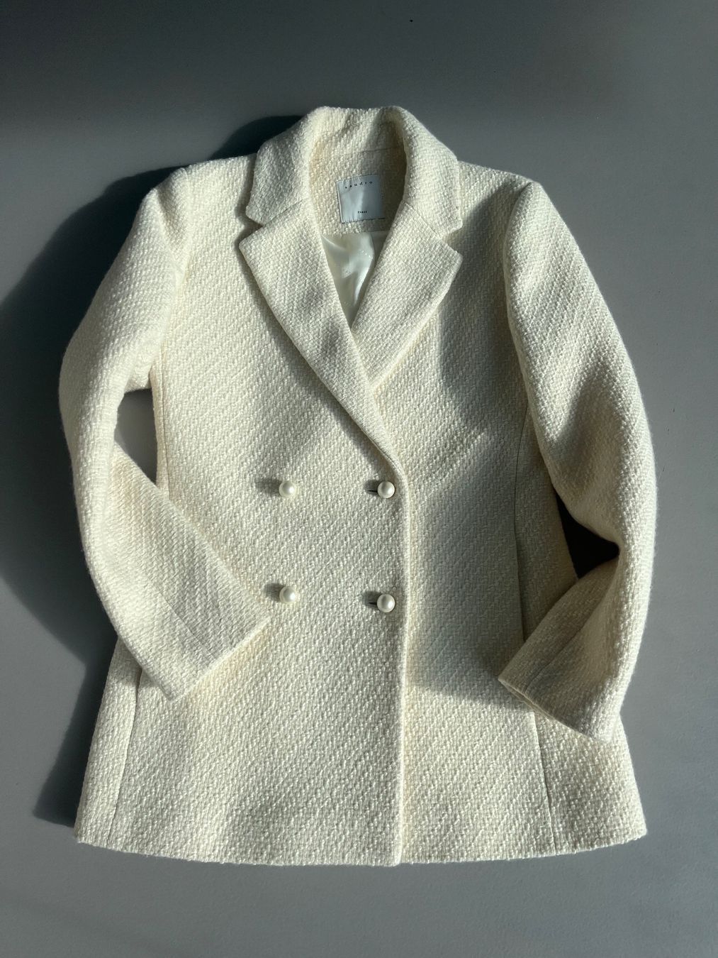Lotti di vestiti: Sandro Jacke und Rock Set SALE – Usato da Wattwil venduto da ann_m6sn 1