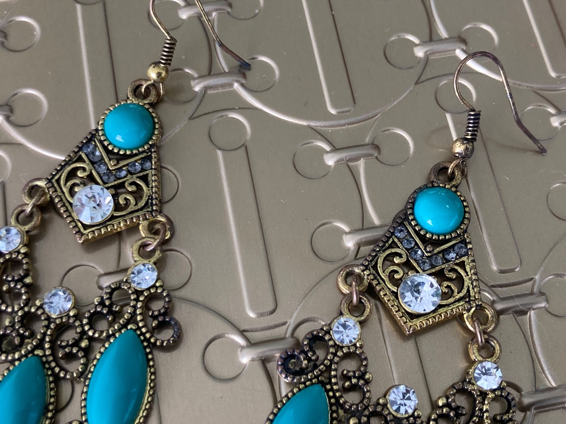 Orecchini pendenti & Orecchini a lobo: Boucles d’oreilles vintage – Usato da Marly venduto da Antigona71 1