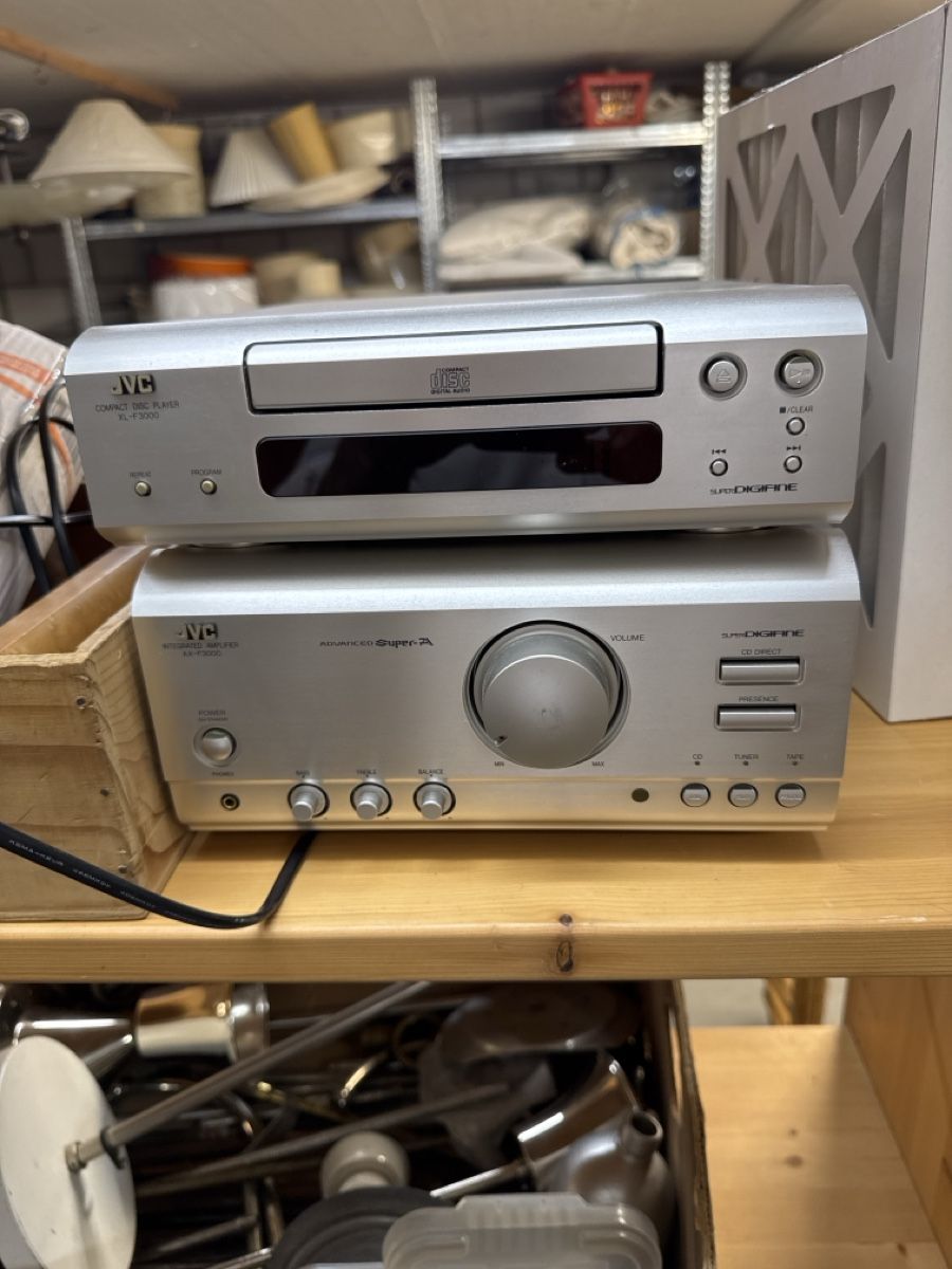 JVC Amplificatori: JVC DISC PLAYER & AMPLIFER XL F3000 – Usato da Basel venduto da par_88bb 1
