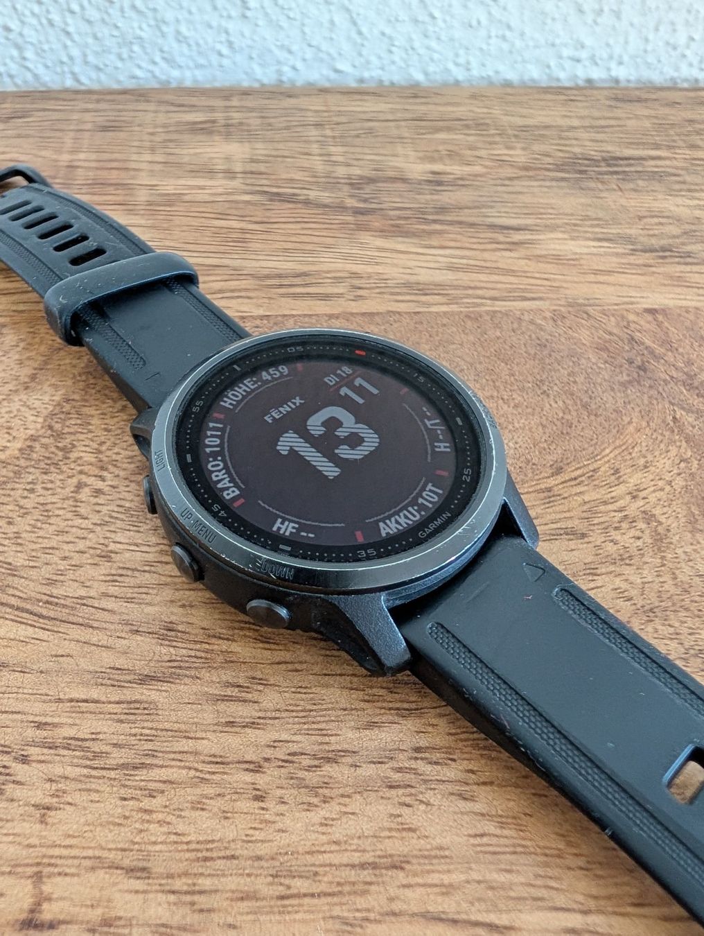 Garmin Smartwatch: Garmin Fenix 6s Pro 42mm – Usato da Luzern venduto da Joschua009