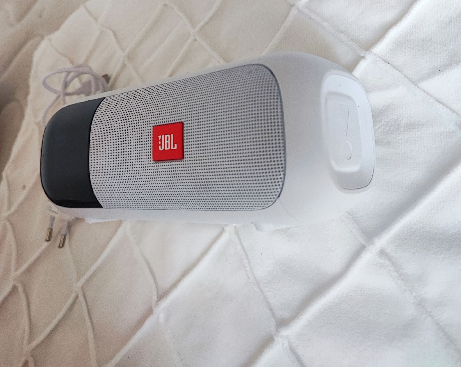 Radio: JBL Tune 2 DAB Radio Bluetooth Lautsprecher  – Usato da Zollikofen venduto da zar_j67f 3