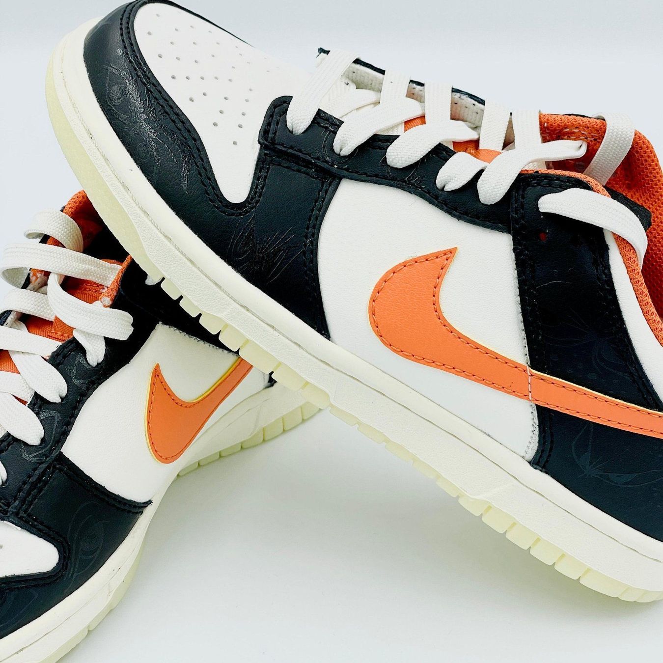 Nike Scarpe da uomo: Nike Dunk Low PRM Halloween EU 39 – Nuovo e nell'imballaggio originale da Erlinsbach venduto da sasneakers 5
