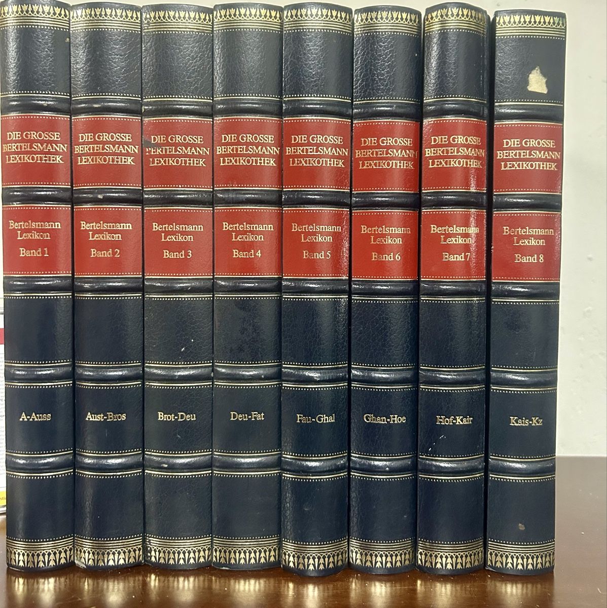 Libri: [ANTIK]: Grosse Bertelsmann Lexikothek - 15 Bände + Extra – Usato da Arni AG venduto da CreaFlex 2