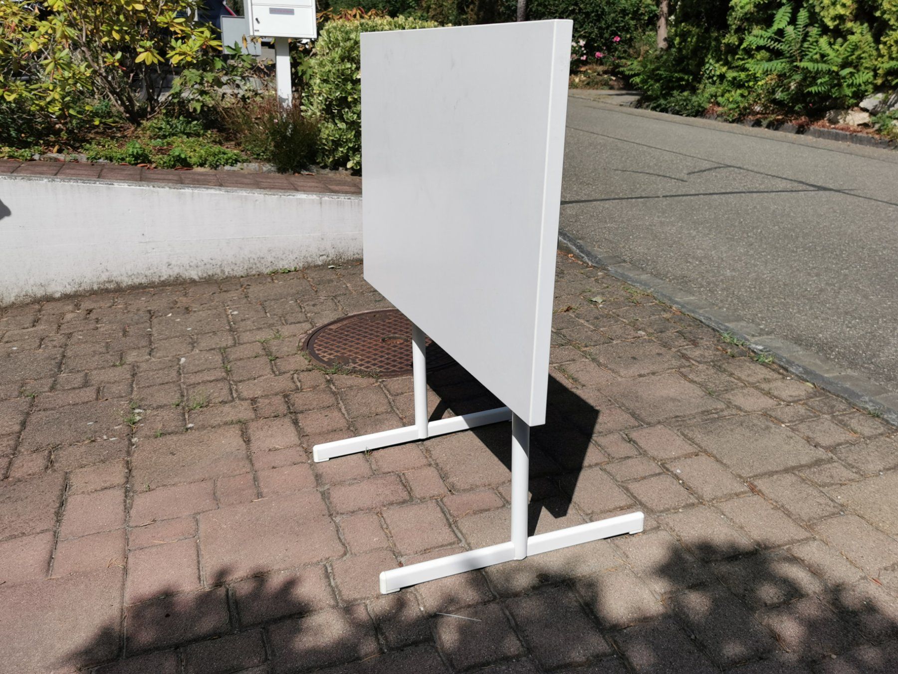 Schaffner Tables: Klapp-Tisch Schaffner – D'occasion à Reinach BL par Trang1971 2