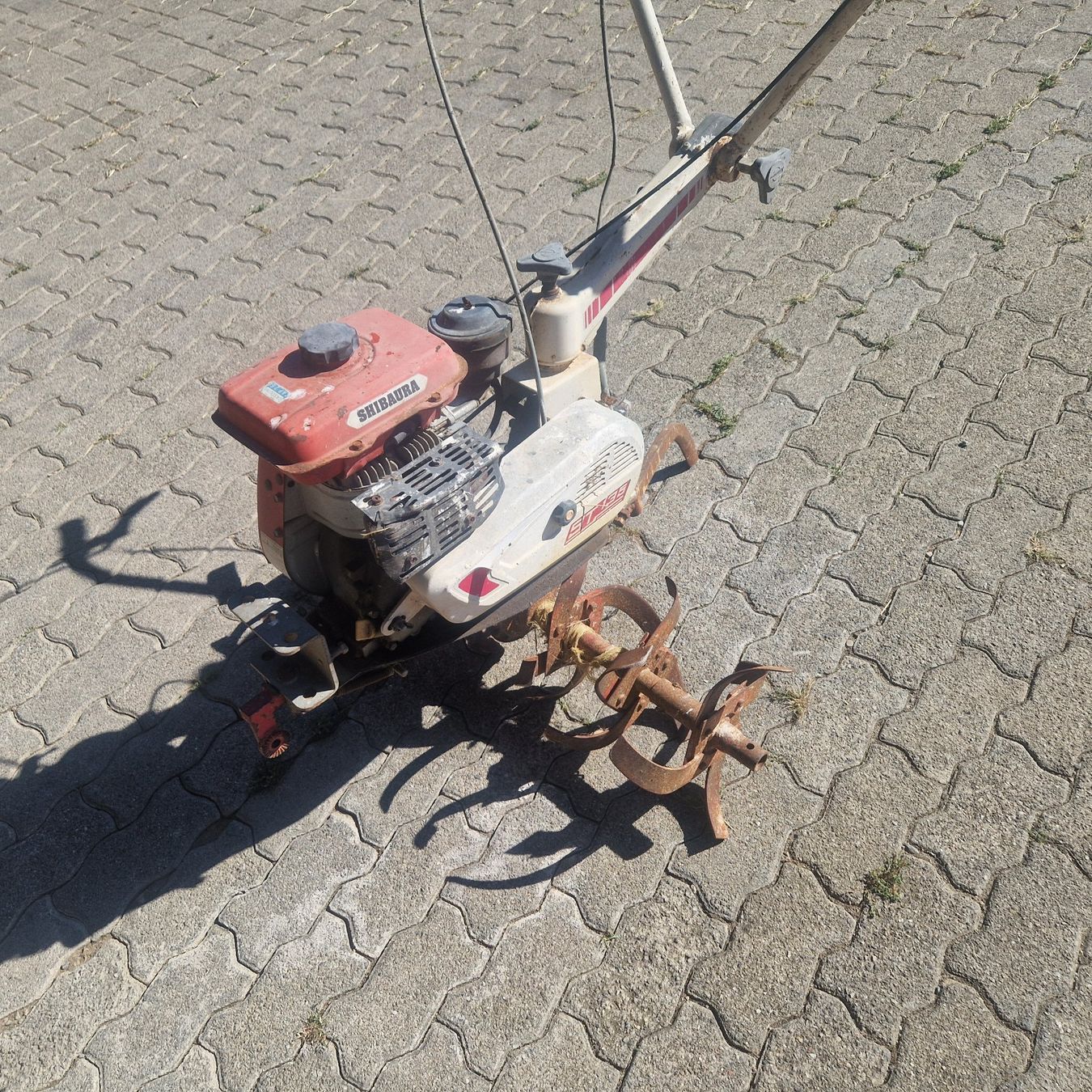 Toutes les machines: Gartenhacke – Défectueux à Wintersingen par kienberg