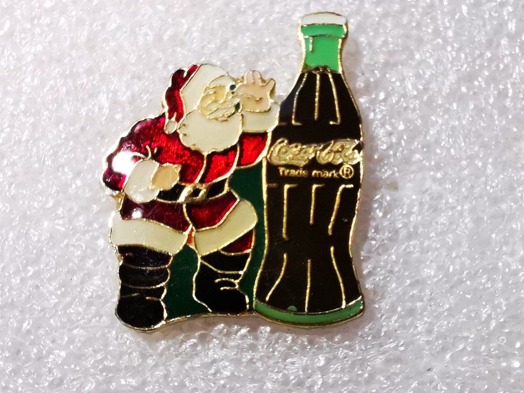 Placchette & Badge: Ansteckpin 37: Coca Cola – Usato da Oppligen venduto da Pin-Fall-Shop