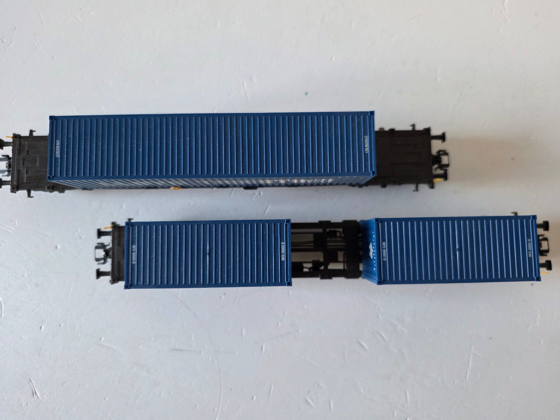 Märklin Modellini di ferrovie: 2 Stück AAE Cargo Containerwagen, Typ Sgns – Nuovo (secondo la descrizione) da Seuzach venduto da Loeckeli01 1