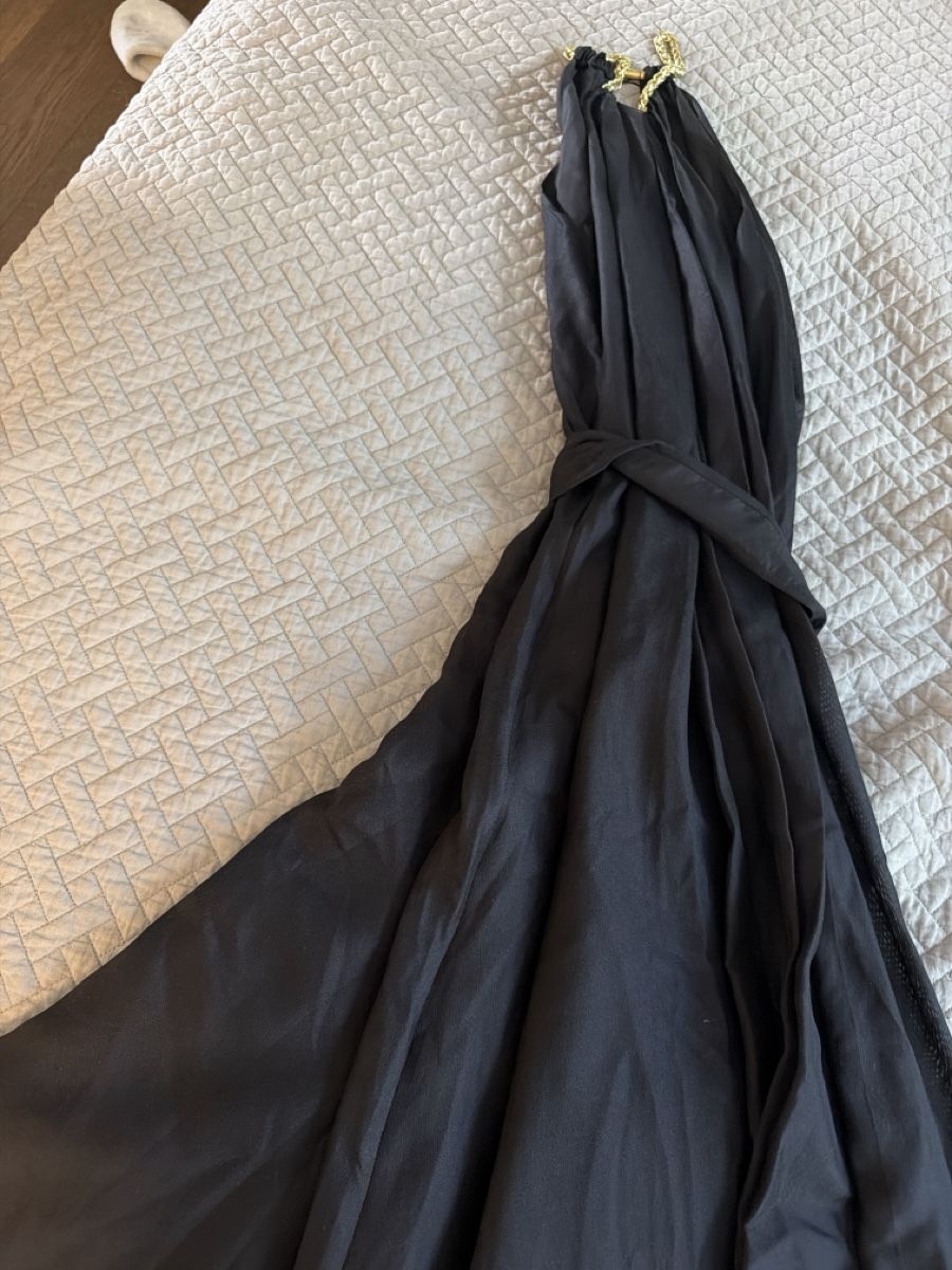Hugo Boss Robes: Boss Seidenkleid – D'occasion à Uerikon par ZurichCity01