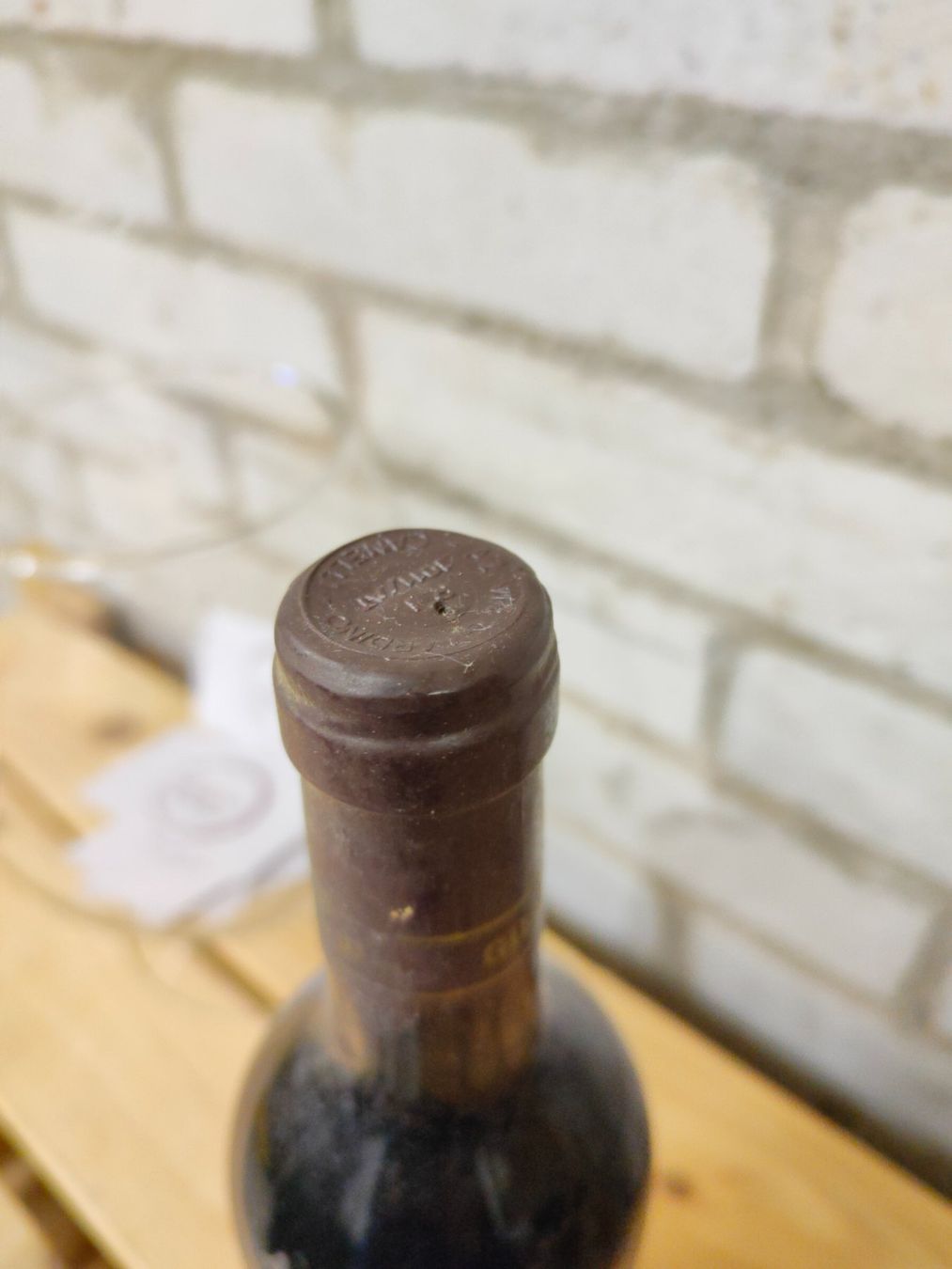 Vino: 1976 Barbaresco Riserva Speciale Gilardino D.O.C – Nuovo (secondo la descrizione) da Münchenstein venduto da wusmarino 2