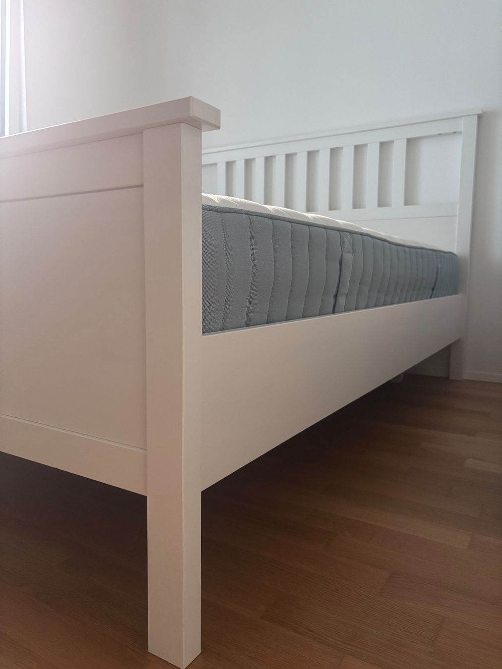 Ikea Betten: İkea Hemnes NN Bed Frame 160X200 – Gebraucht aus Zürich von may_p22q 5