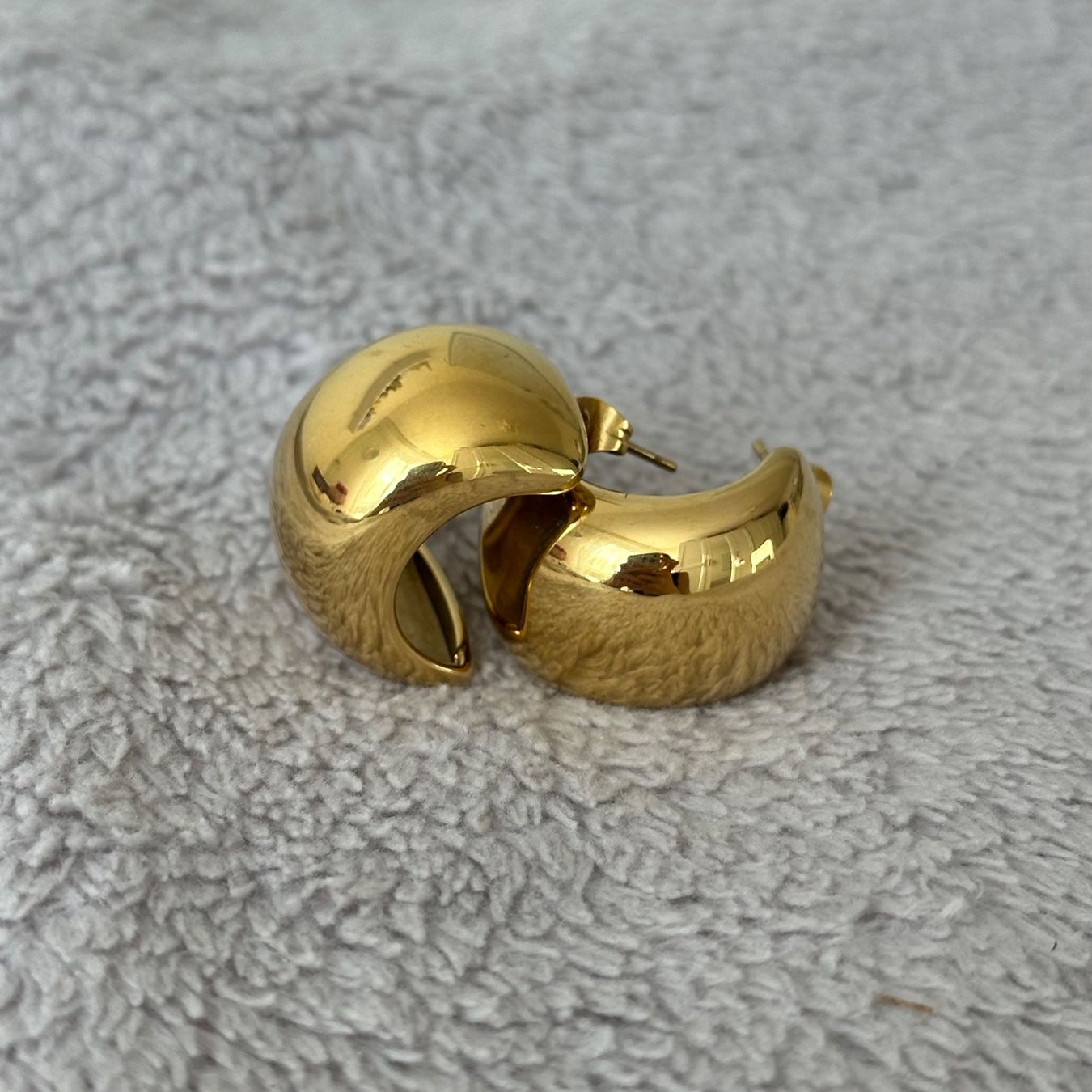 Boucles d'oreille: ZAG Massive Goldene Edelstahl Creolen – Neuf (Voir description) à Givisiez par dor_xb9k