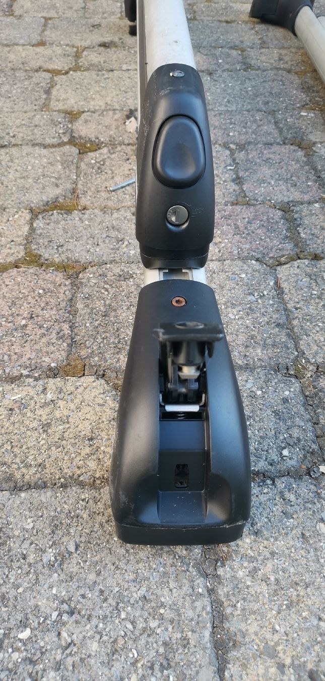 Thule Dachträger: Skiträger von Thule – Gebraucht aus Winistorf von clyde-puffer 2