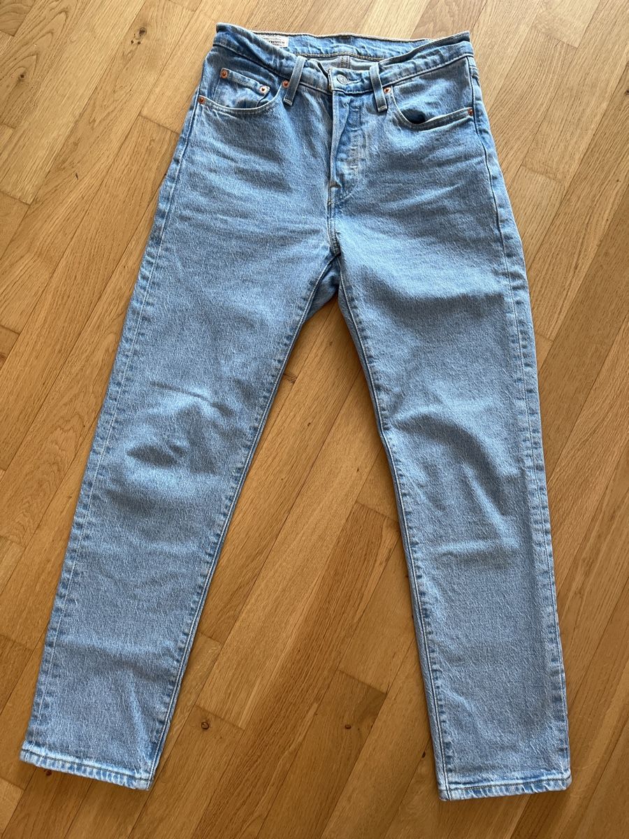 Levi's Jeans: Jeans Levi's 501 – Usato da Cham venduto da sbr_7cmv