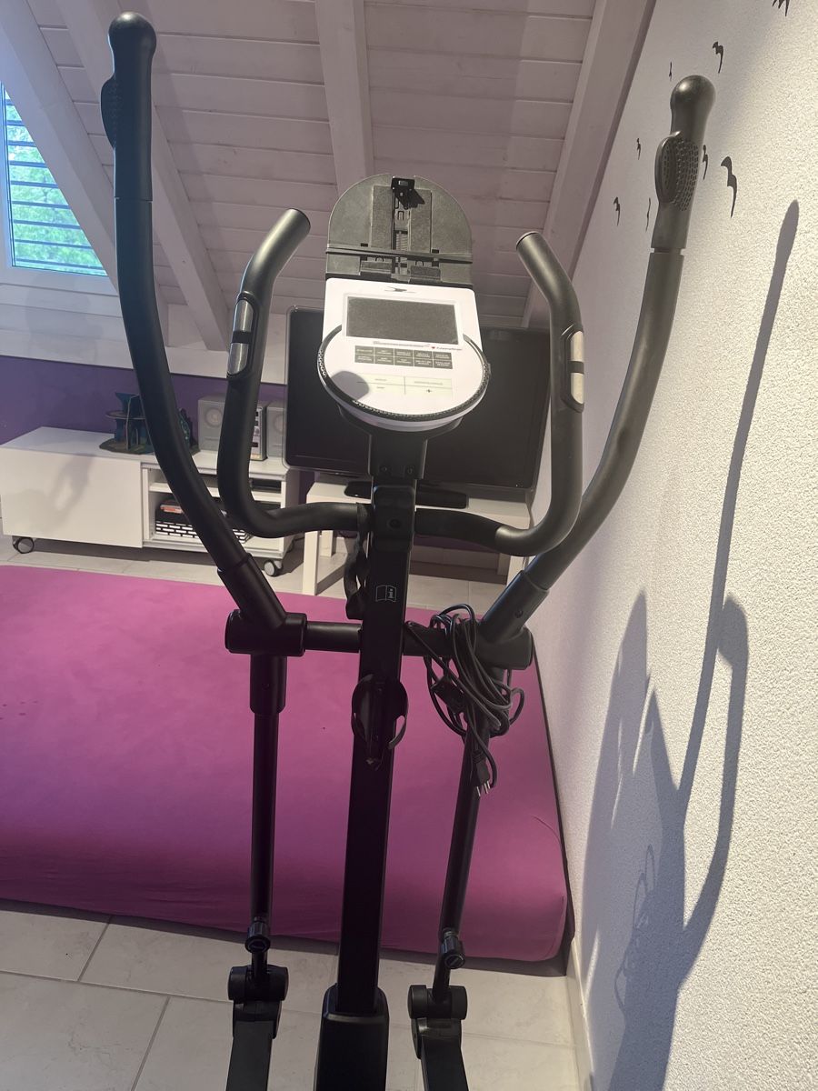 Hometrainer: FIT mit dem Crosstrainer – Gebraucht aus Steinmaur von RosaliaT 3