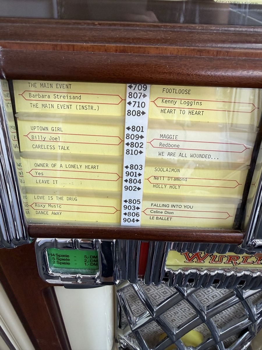Wurlitzer Musiktruhen: Wurlitzer Jukebox One More Time Vinyl Bubbler – Defekt aus Brüttisellen von MaWa26 8