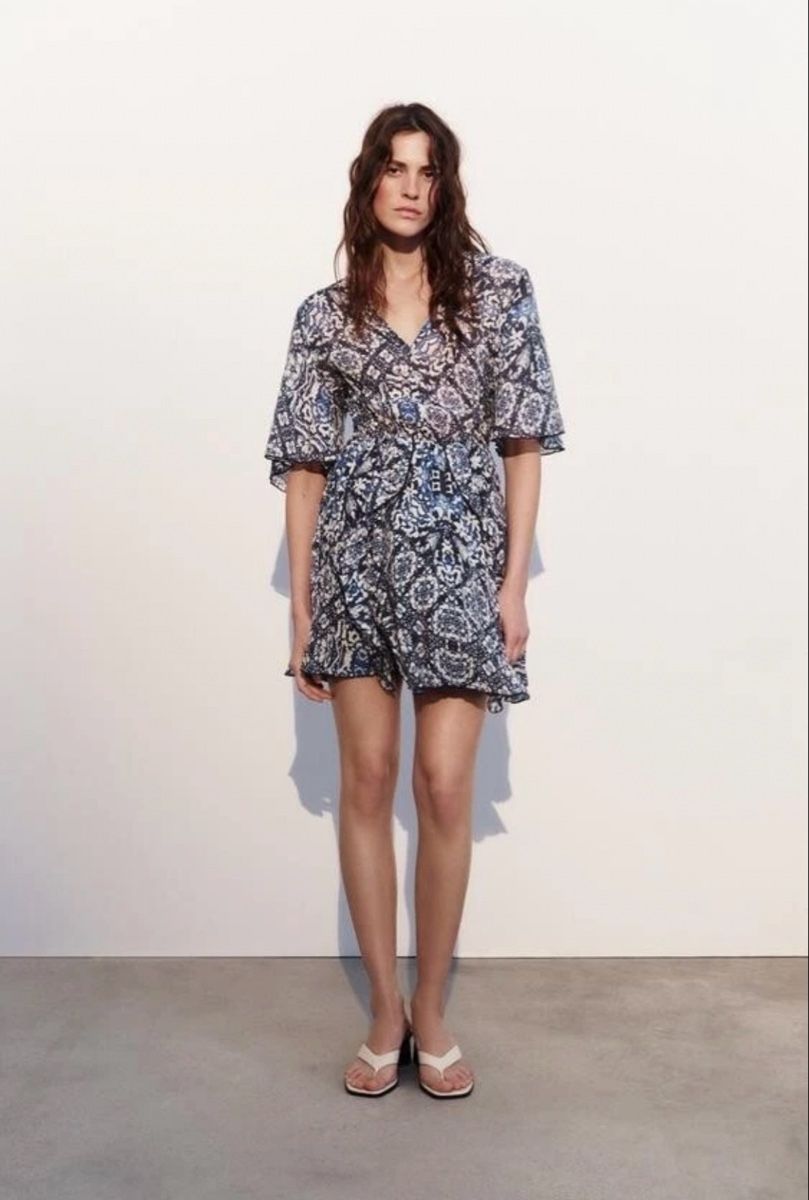 Zara Vestiti: Robe courte Zara taille XS – Usato da Genève venduto da Niara18 6