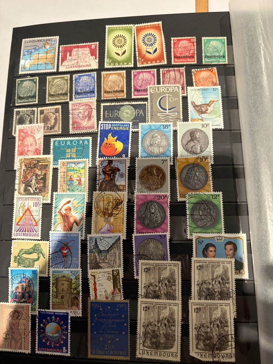 Tous les timbres: Timbres divers de divers pays  – D'occasion à Echallens par JAR69 6