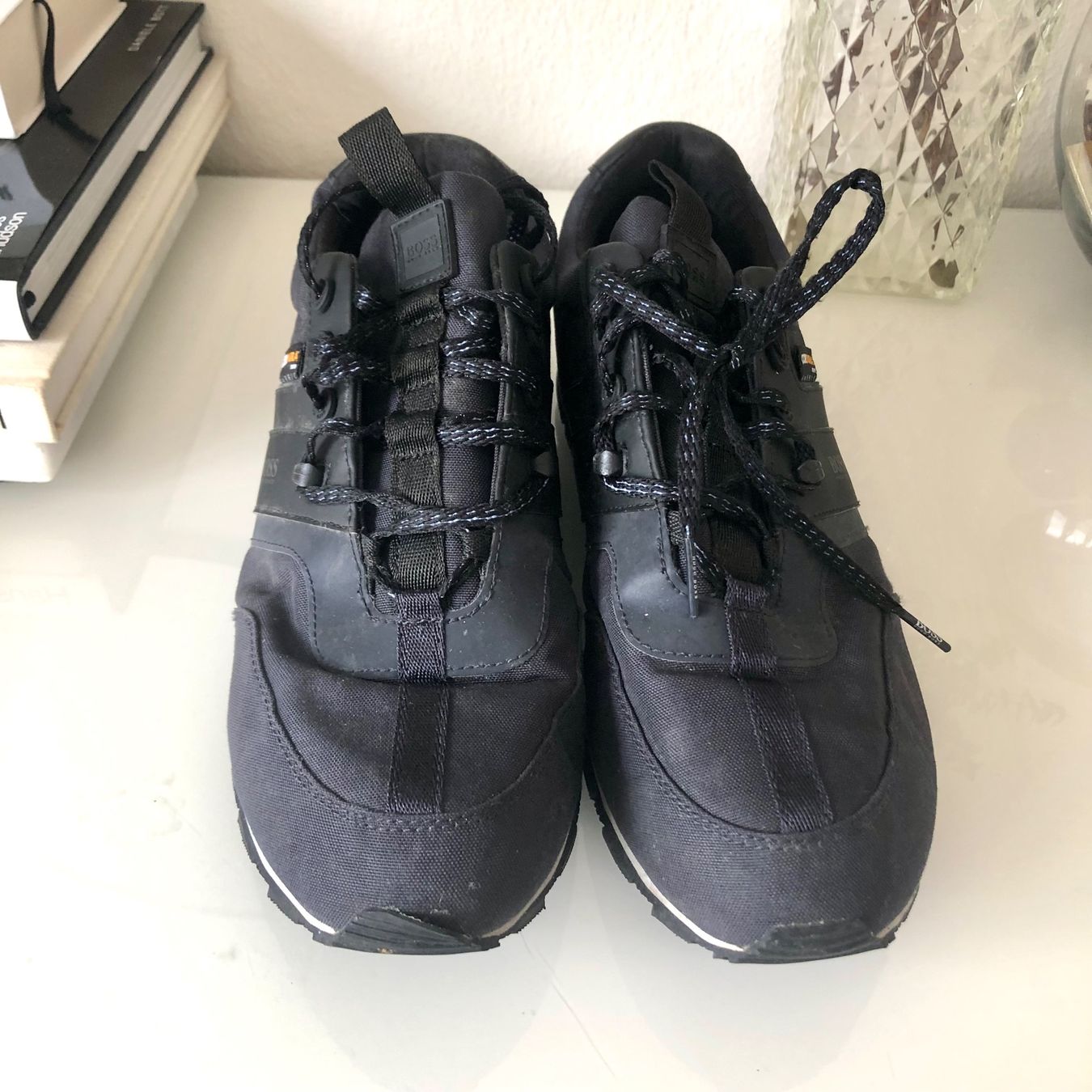 Hugo Boss Herrenschuhe: Hugo Boss Schuhe dunkelblau, Grösse 43 – Gebraucht aus Brienz BE von Kokolea84 1
