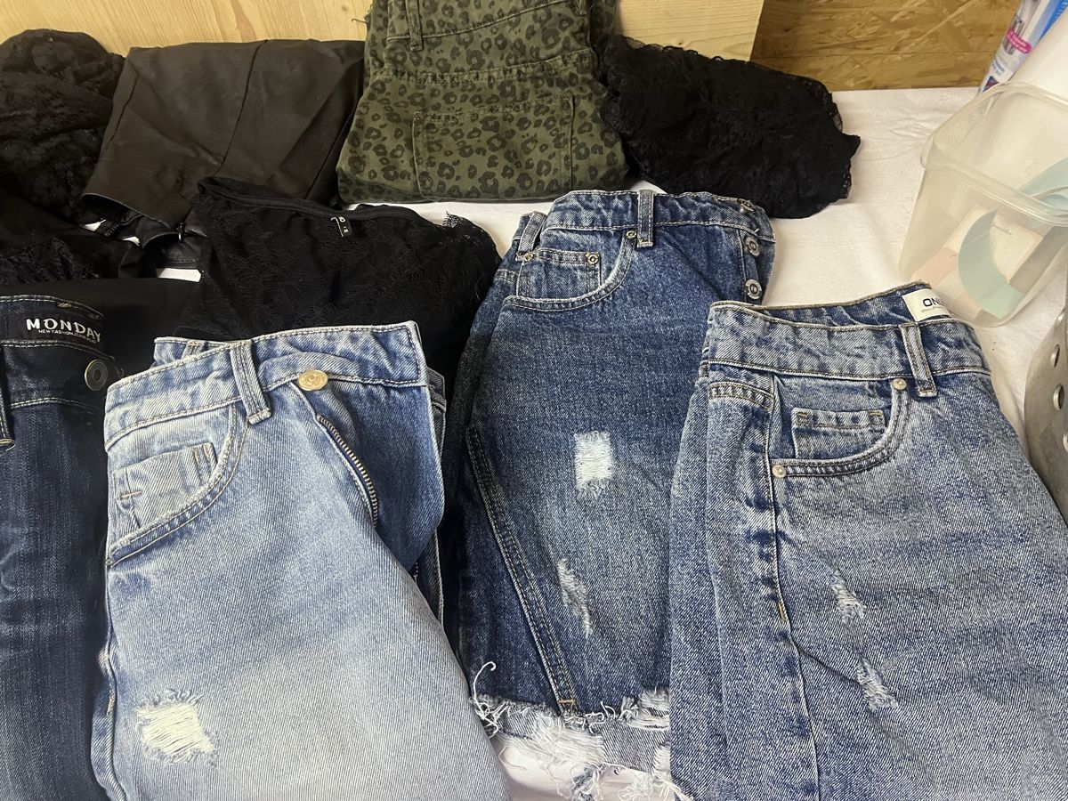 Kleiderpakete: Kleiderpaket Damen (76) – Gebraucht aus Glattfelden von bro_f2vv 6