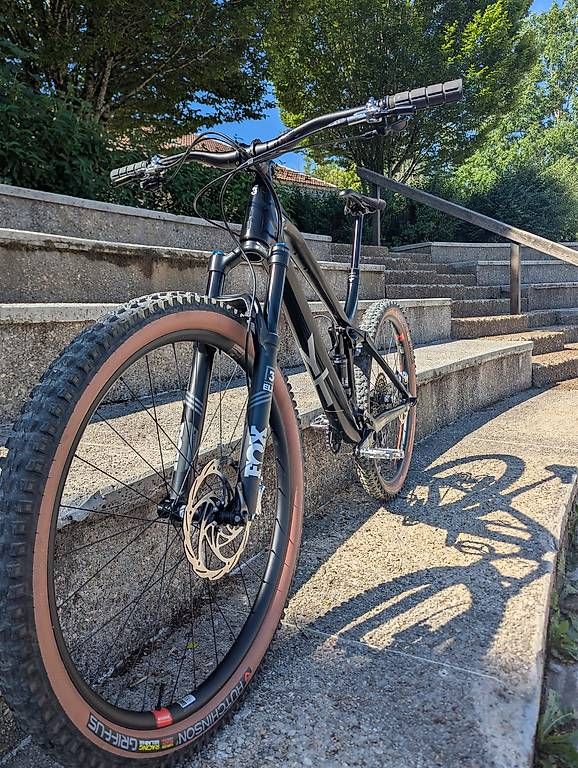 Vélos: YT Isso Core 3 – D'occasion à L'Abbaye par jol_m7tw 1