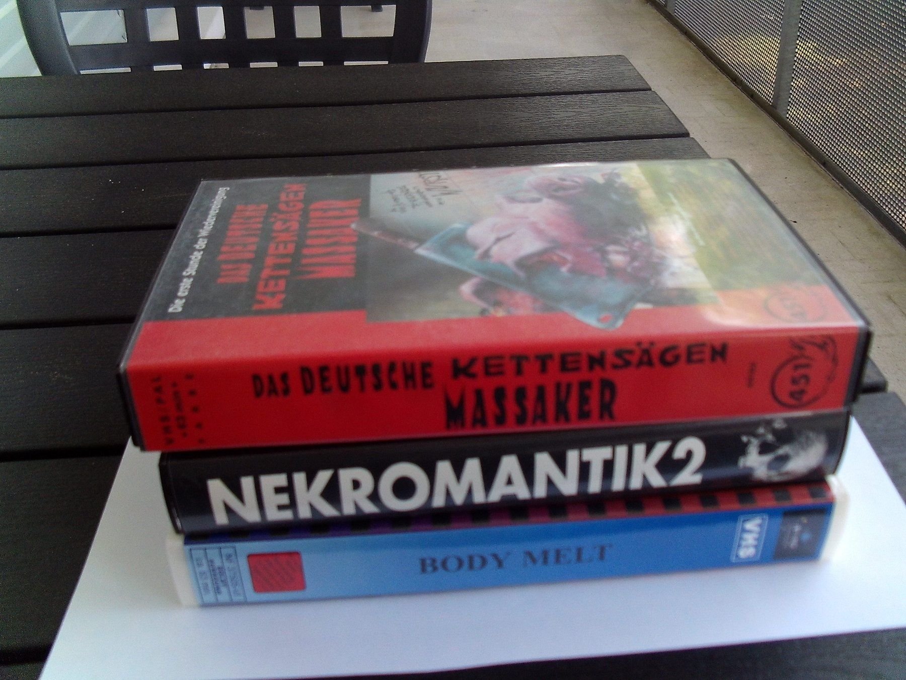 Tutti i VHS: Verkaufe 3 VHS  horror Filme – Usato da Mönchaltorf venduto da Moni014