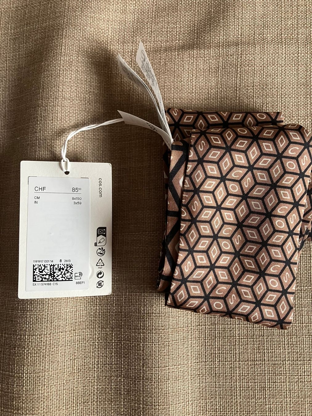 Cos Foulard & Sciarpe: COS Foulard - NEU – Nuovo e nell'imballaggio originale da Winkel venduto da Studi66 1