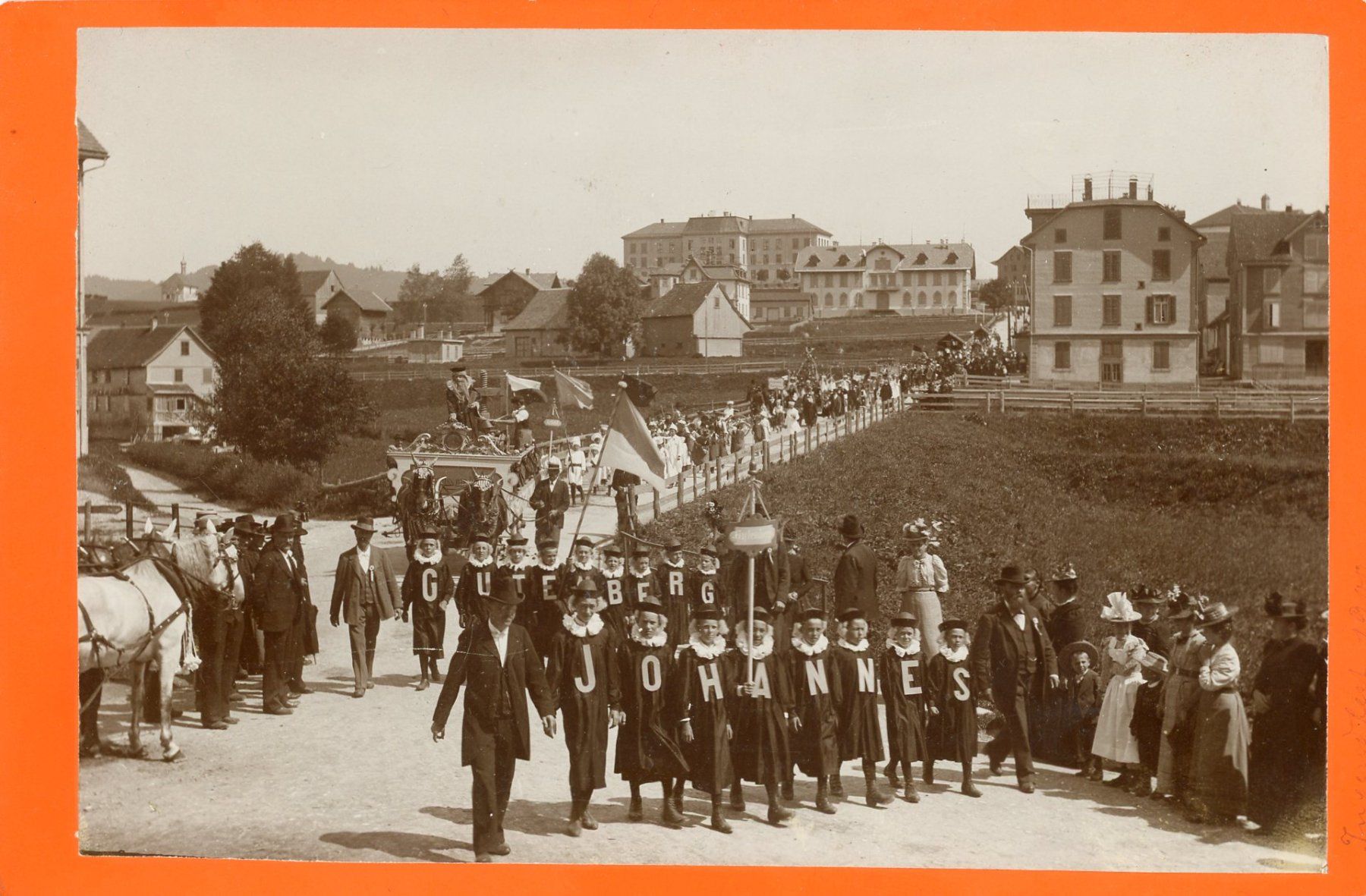 Cartoline postali: Einsiedeln - Jugendfest 1890 oder 1900 – Usato da Einsiedeln venduto da otm_7s5v