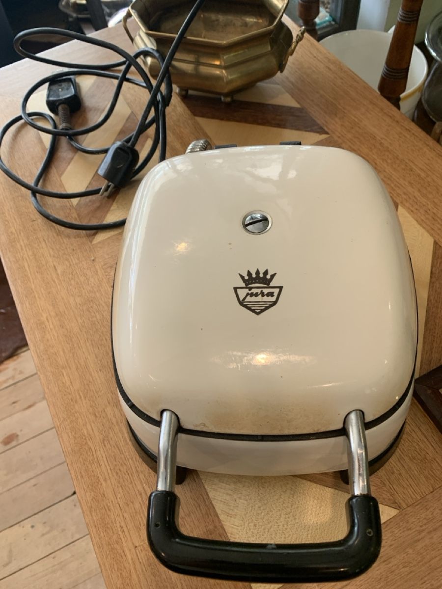 Jura Elettrodomestici da cucina: Jura Bretzeleisen – Usato da Murgenthal venduto da Padoni60