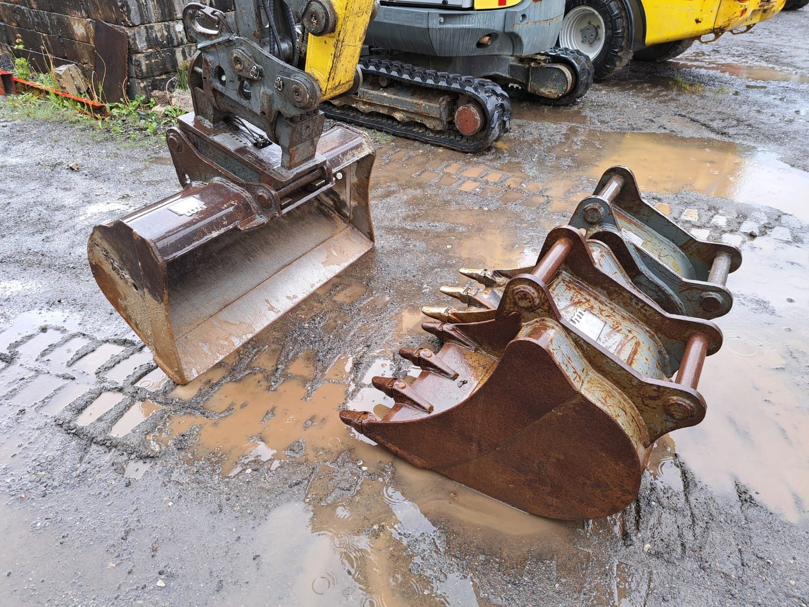Wacker Neuson Escavatori: Raupenbagger Wacker Neuson 6003 – Usato da Rain venduto da Bob1000 4