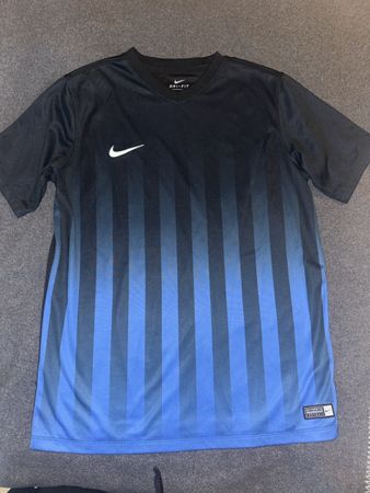 Nike Dri-Fit Sport Trikot Kinder XL!