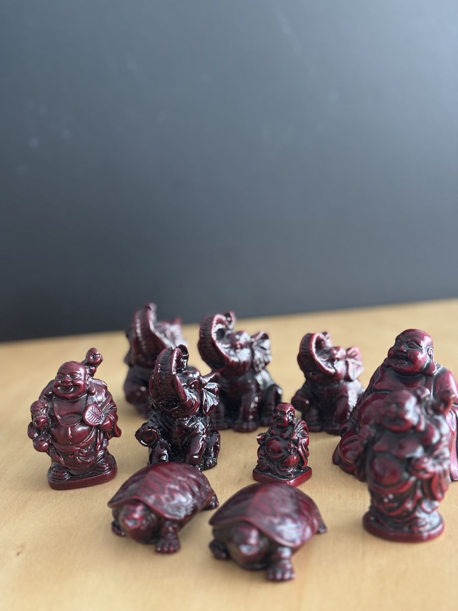 Statuette: 10 asiatische Figuren – Usato da Niederwangen b. Bern venduto da muidop 1