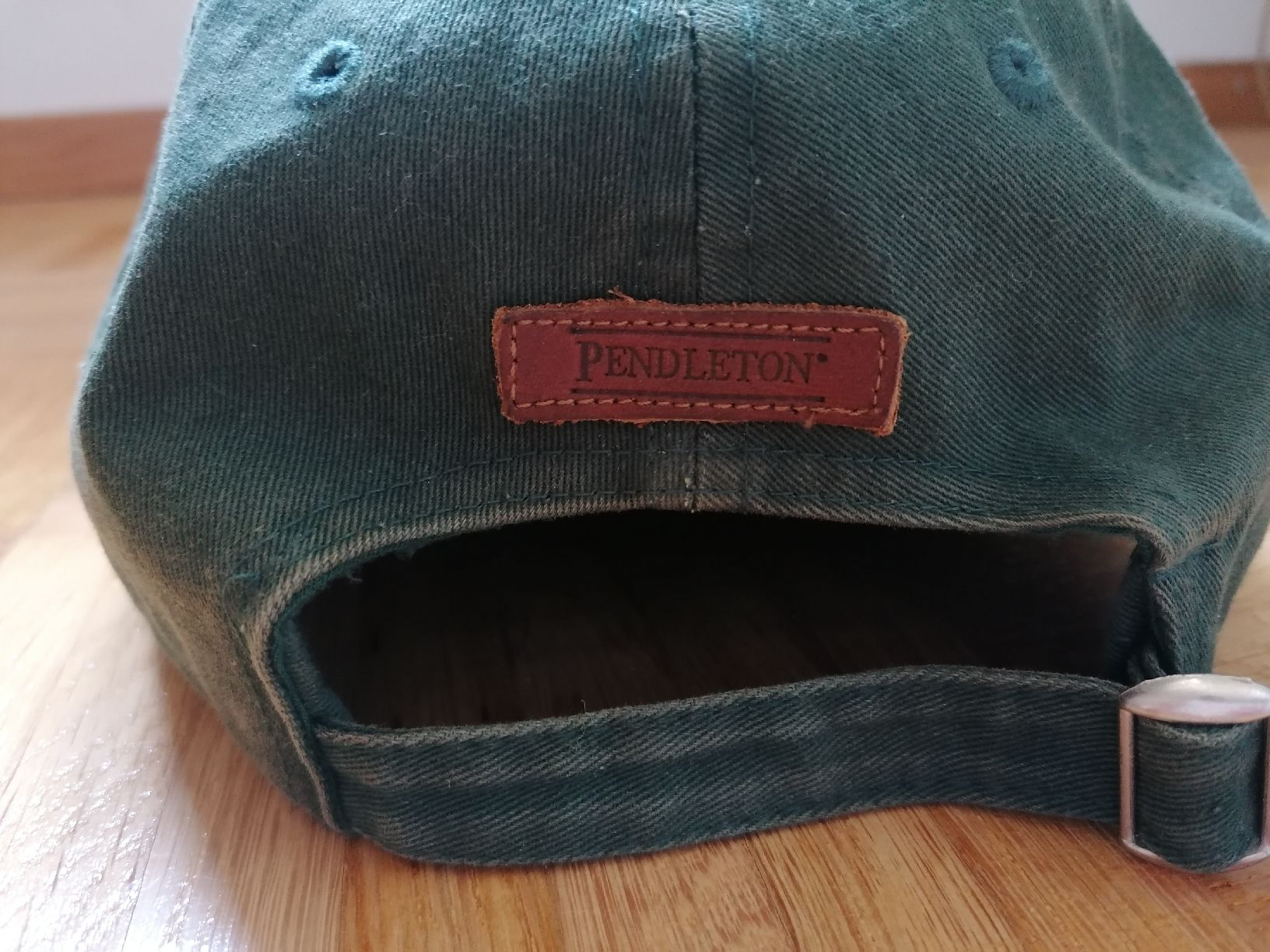 Copricapi, berretti & cappellini: Pendleton Cap 🌲 aus Oregon – Usato da Zürich venduto da Kassandra2 1
