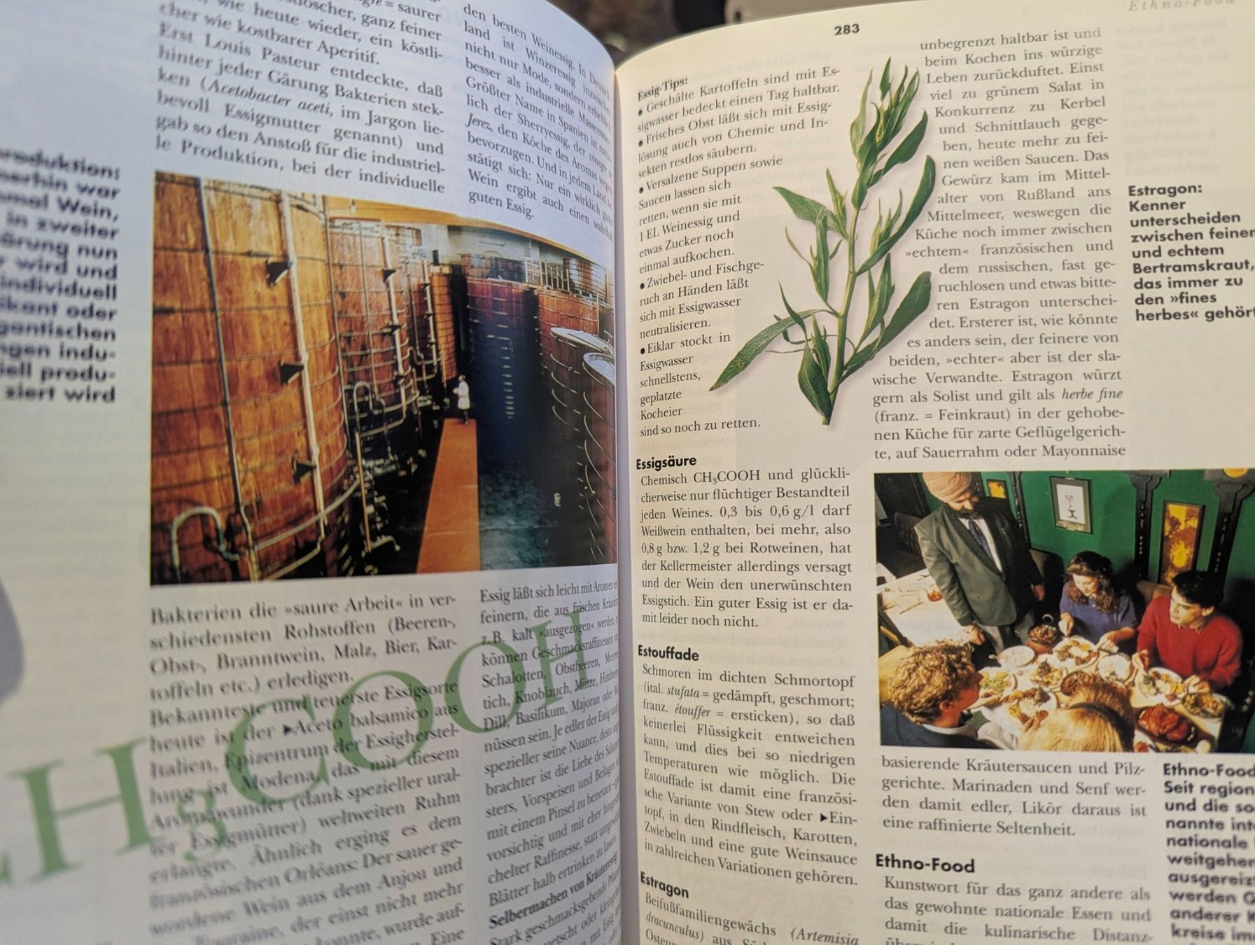 Libri: Das Gourmet Handbuch von Udo Pini – Nuovo (secondo la descrizione) da Unterengstringen venduto da Olifant4 1